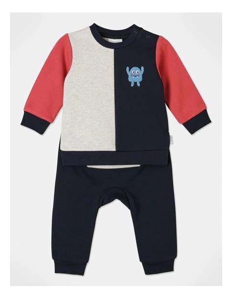 myer newborn clothes.